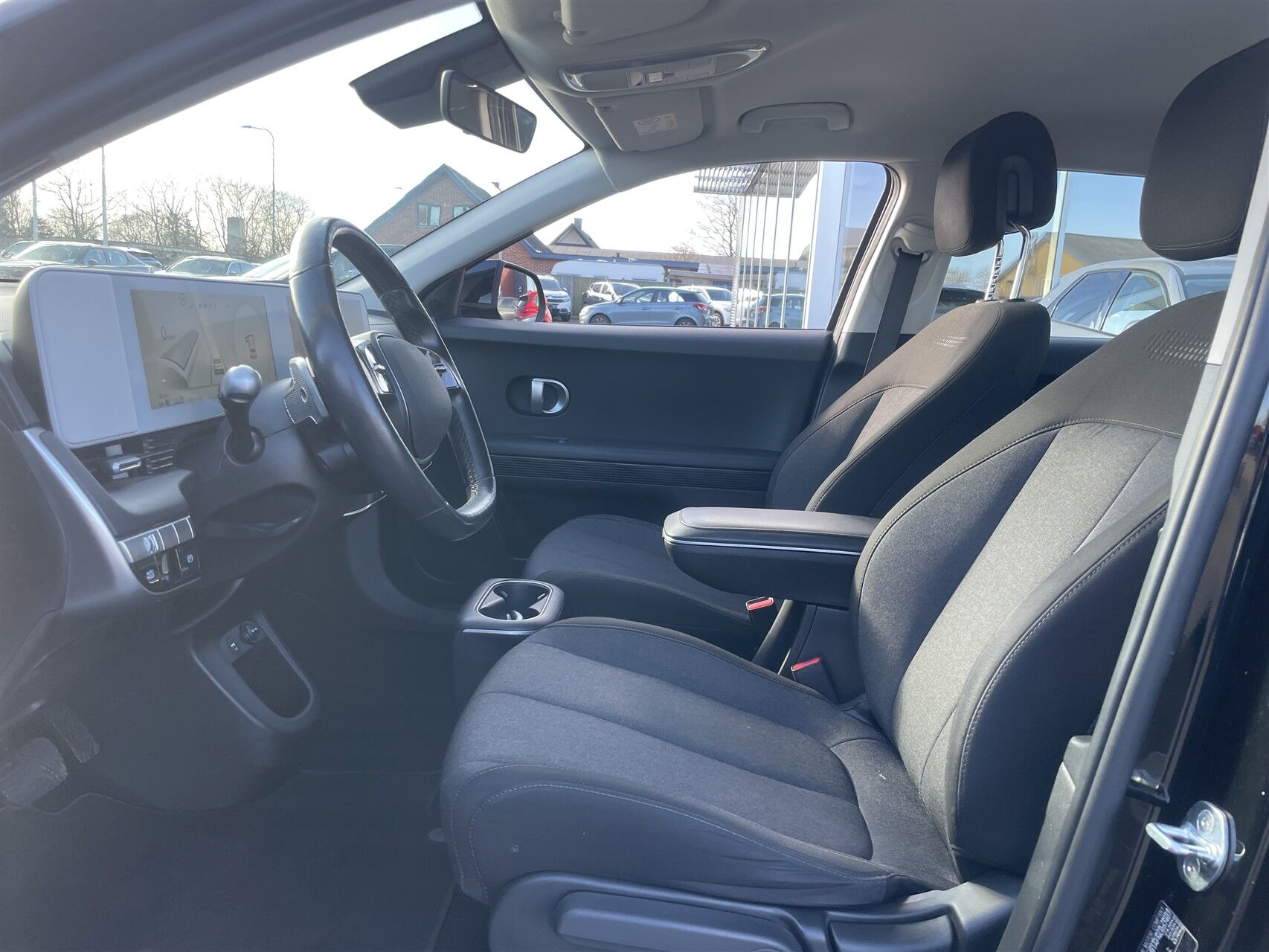 Billede af Hyundai Ioniq 5 Electric 72,6 kWh Essential 218HK 5d Aut.