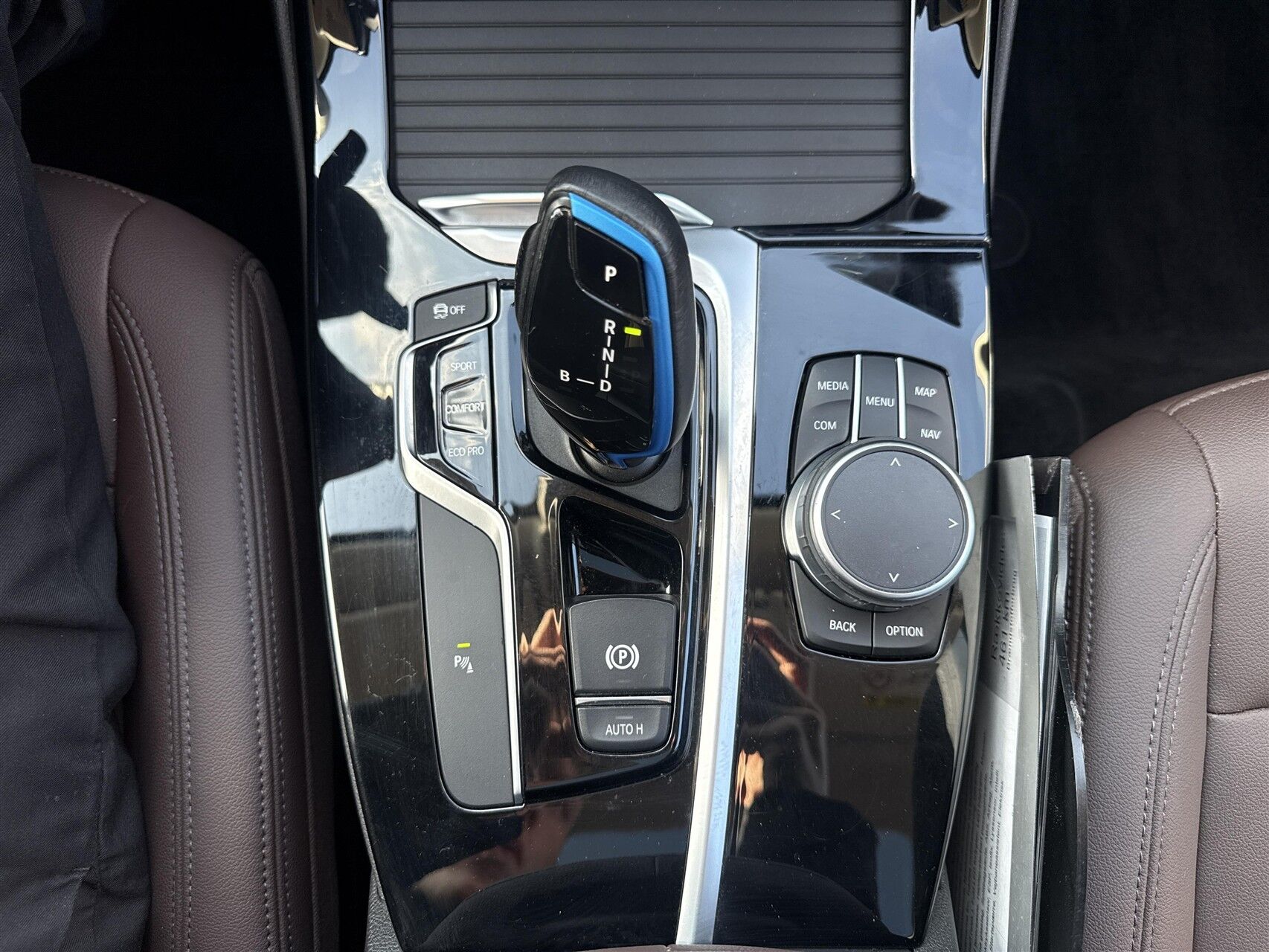 Billede af BMW iX3 EL Charged 286HK 5d Aut.