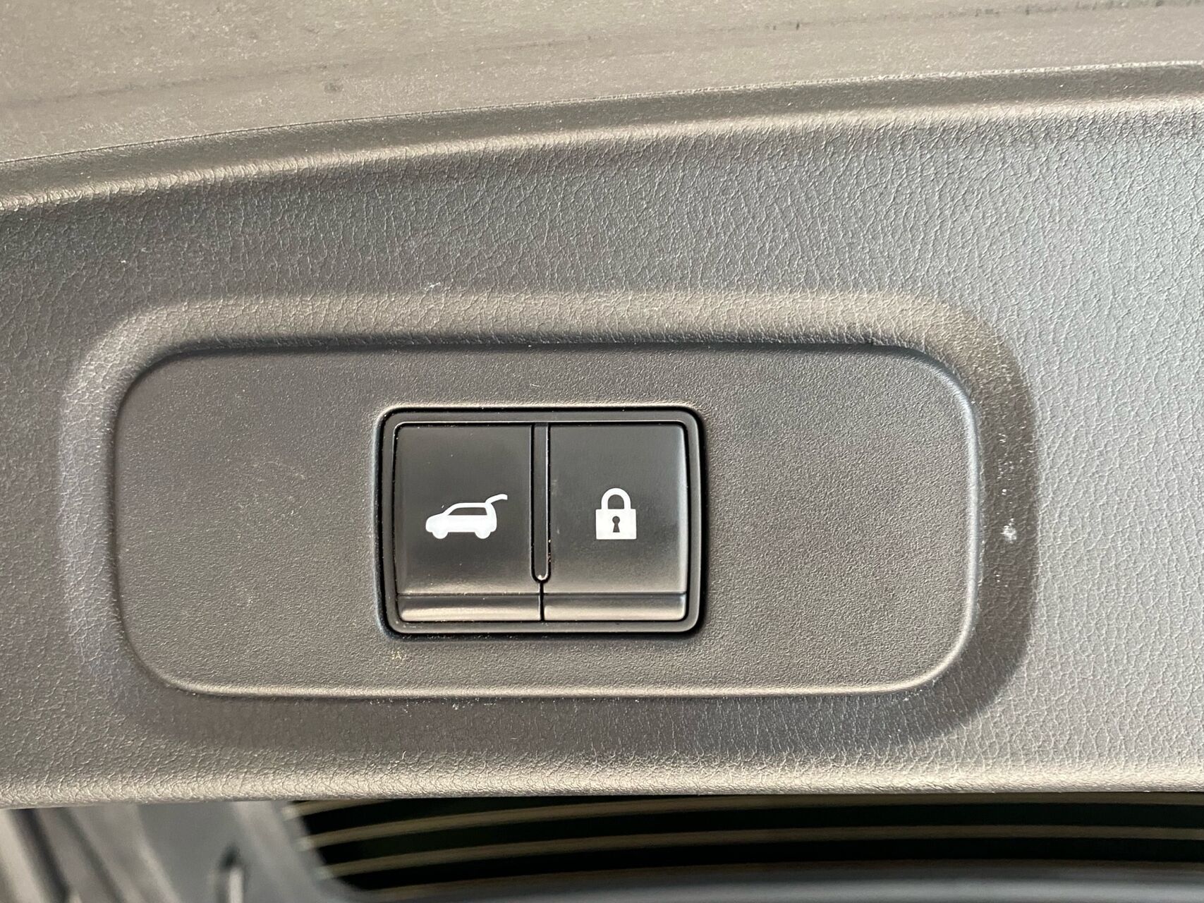 Billede af Nissan Qashqai 1,3 MHEV  Mild hybrid Tekna+ X-Tronic 158HK 5d 7g Aut.