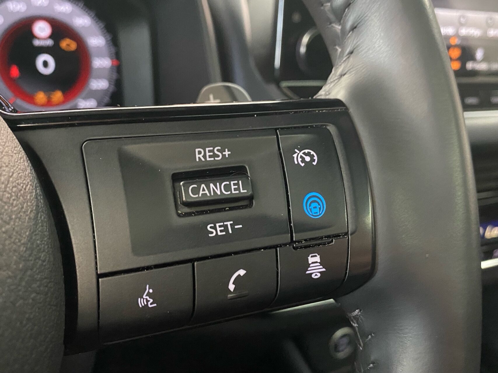 Billede af Nissan Qashqai 1,3 MHEV  Mild hybrid Tekna+ X-Tronic 158HK 5d 7g Aut.