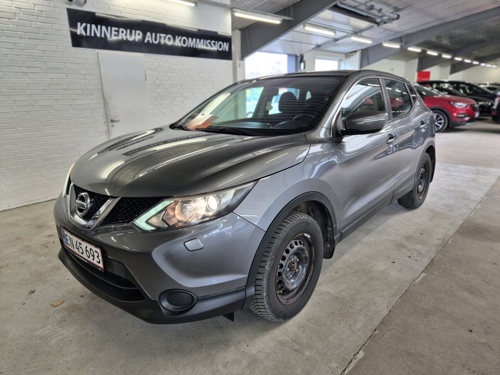 Billede af Nissan Qashqai 1,2 Dig-T Visia 4x2 115HK 5d 6g