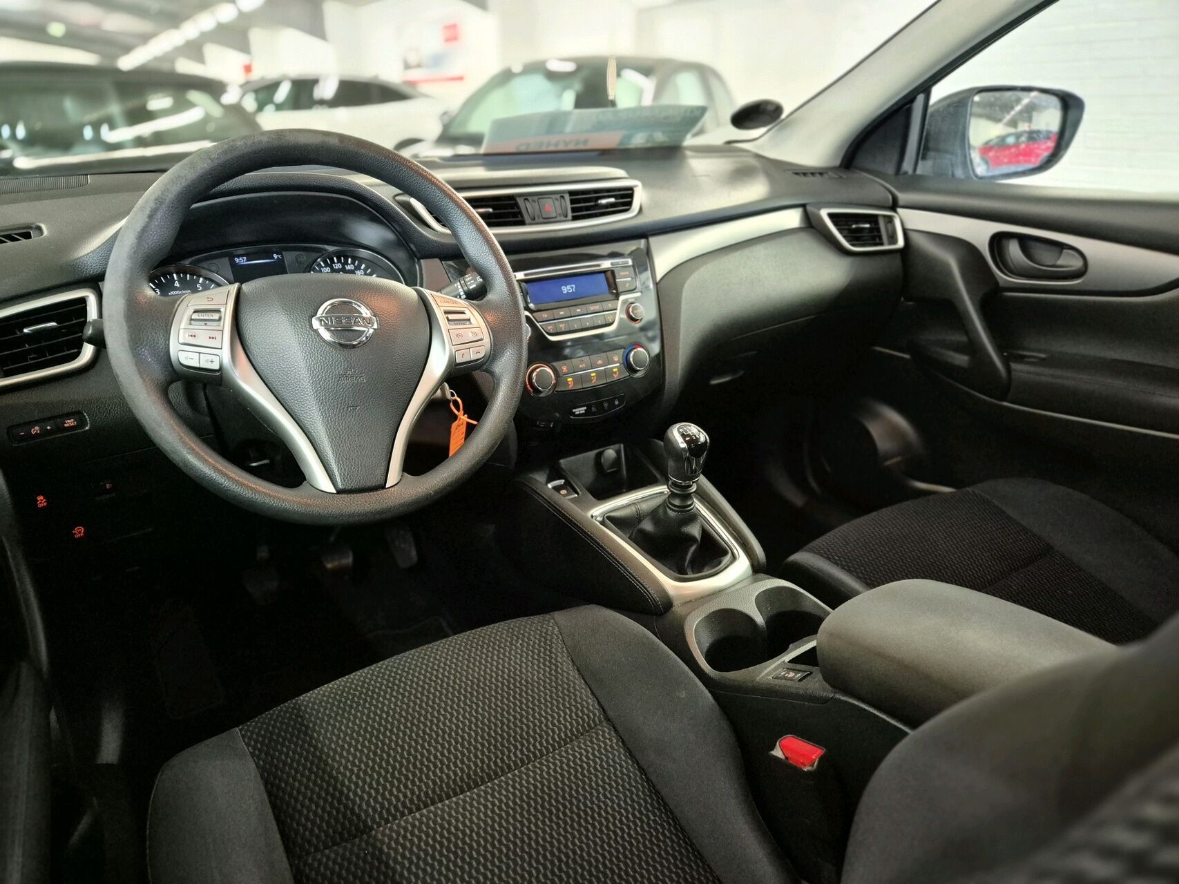 Billede af Nissan Qashqai 1,2 Dig-T Visia 4x2 115HK 5d 6g