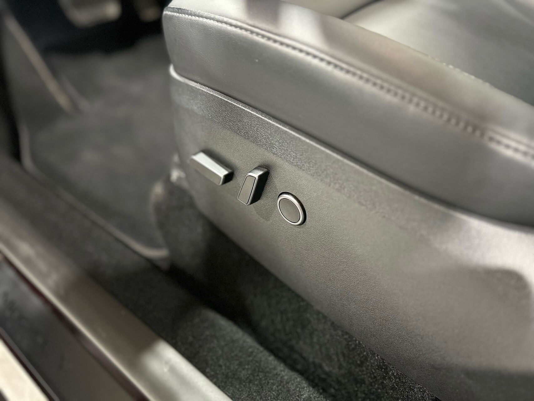 Billede af Tesla Model Y EL RWD 299HK 5d Aut.