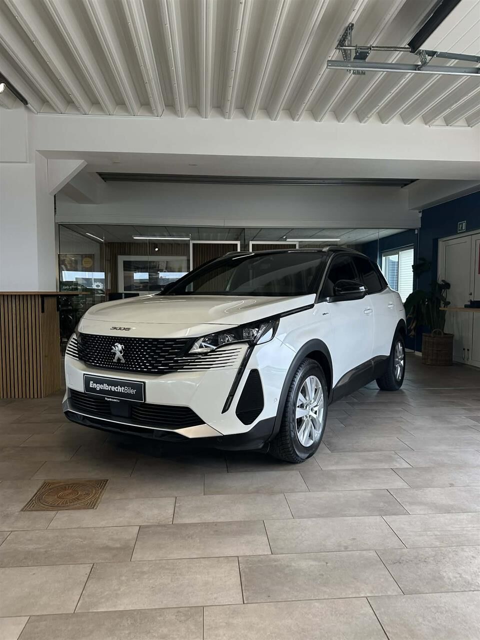 Billede af Peugeot 3008 1,6 Plugin-hybrid GT EAT8 225HK 5d 8g Aut.