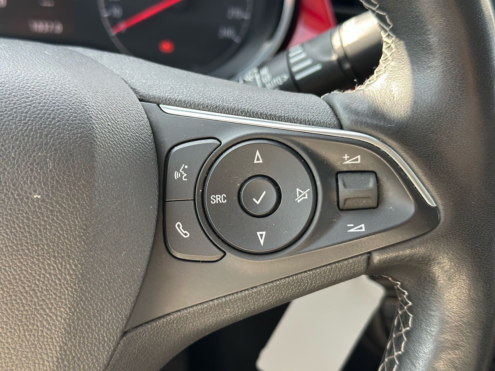 Billede af Opel Crossland 1,2 PureTech GS 130HK 5d 6g Aut.