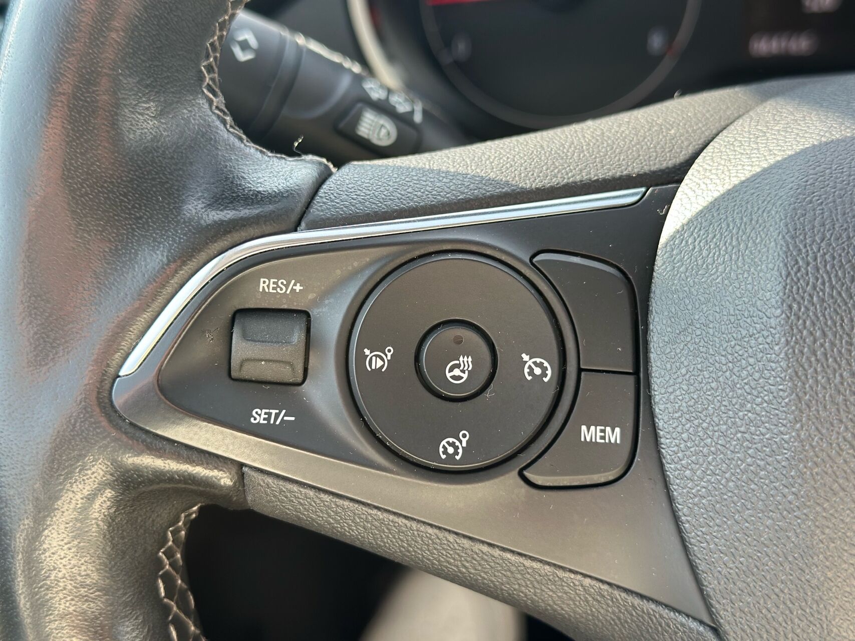 Billede af Opel Crossland 1,2 PureTech GS 130HK 5d 6g Aut.