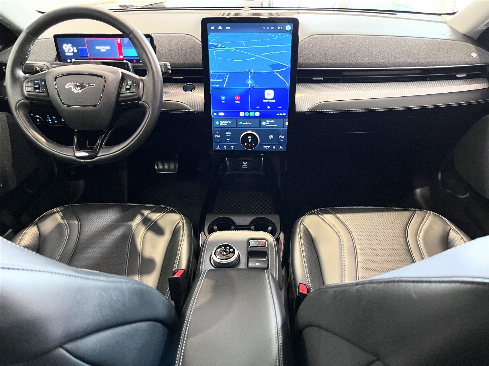 Billede af Ford Mustang Mach-E EL UR Premium 294HK 5d Aut.