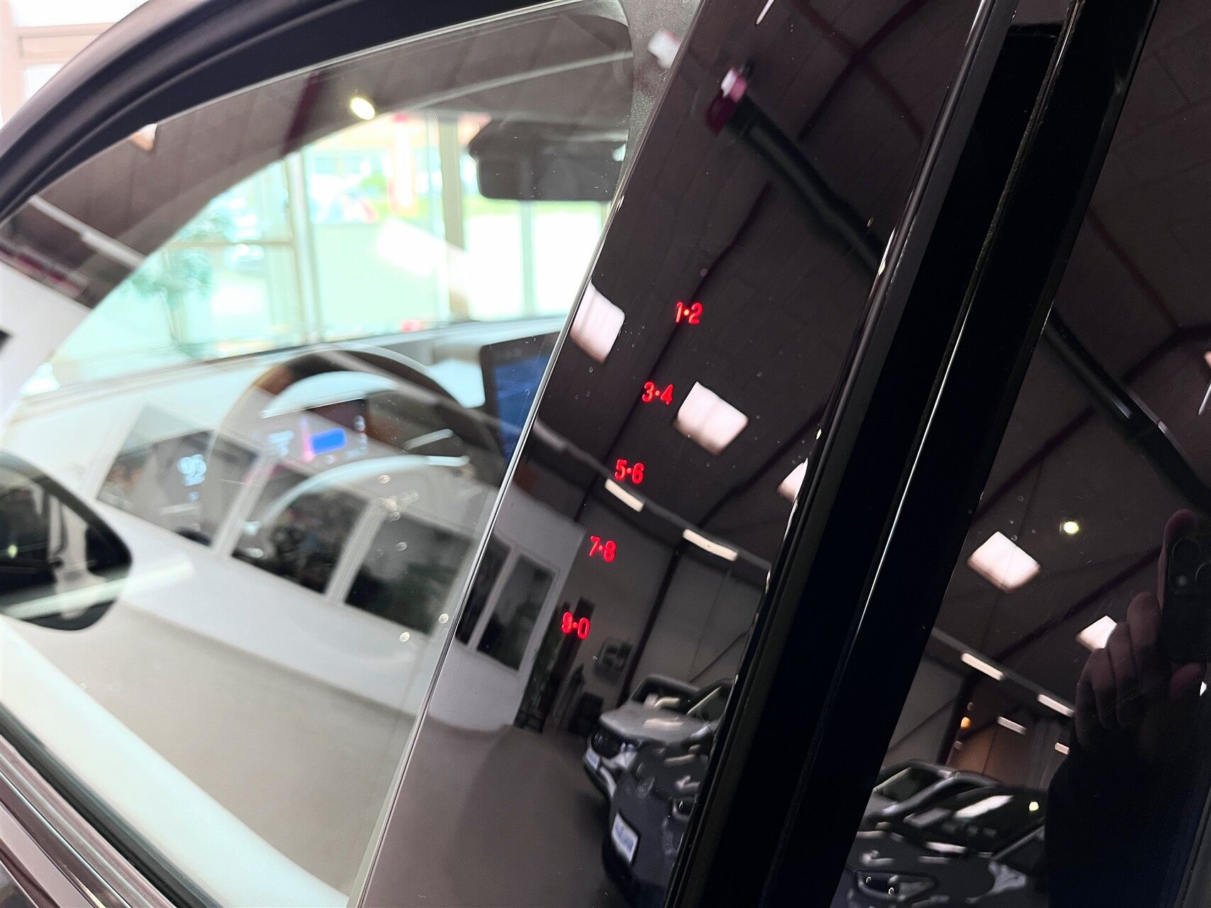 Billede af Ford Mustang Mach-E EL UR Premium 294HK 5d Aut.