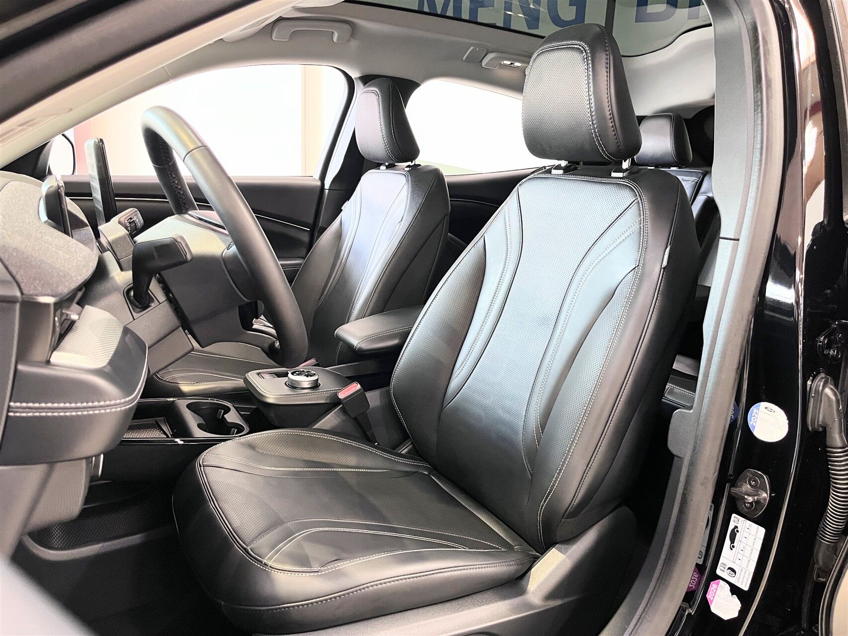 Billede af Ford Mustang Mach-E EL UR Premium 294HK 5d Aut.