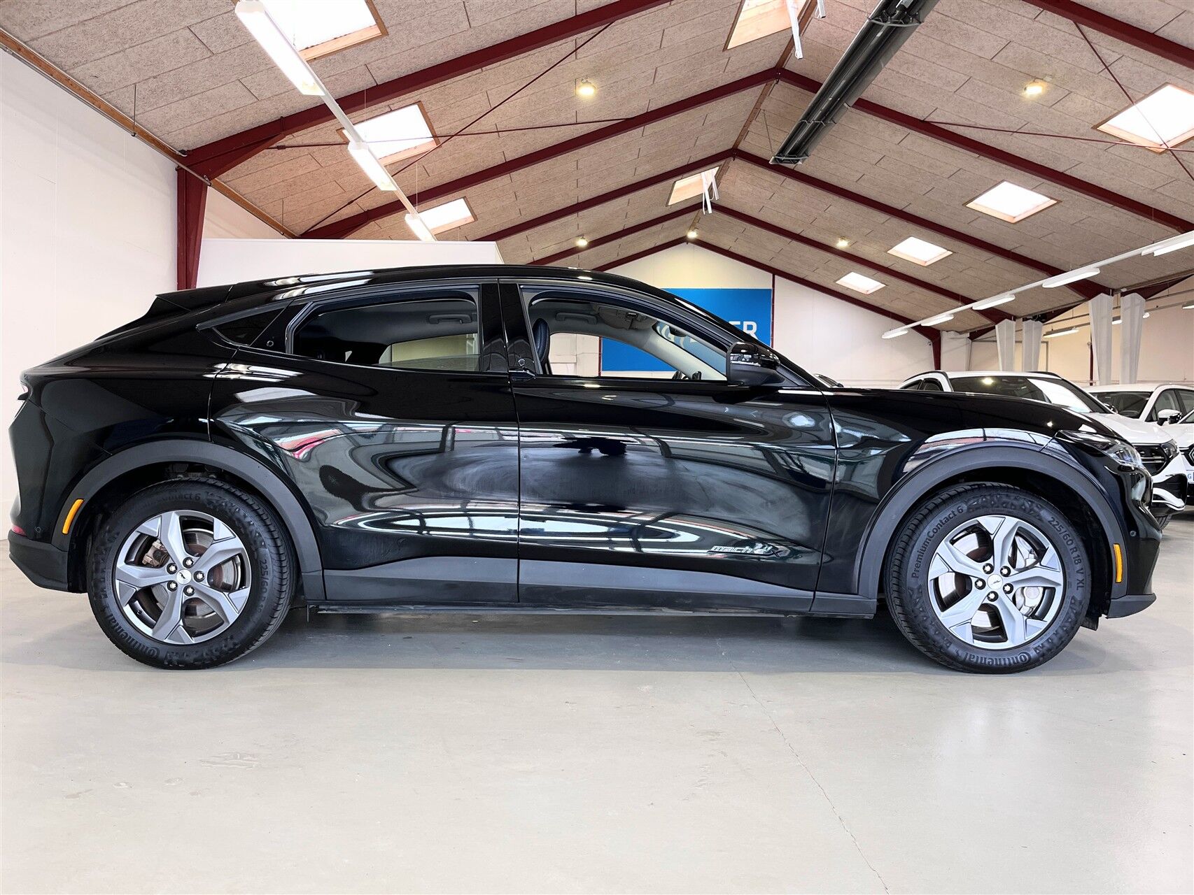 Billede af Ford Mustang Mach-E EL UR Premium 294HK 5d Aut.