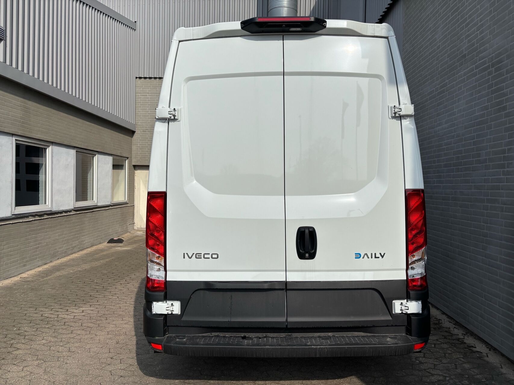 Billede af Iveco FBH/42S14E 12m3/SFT