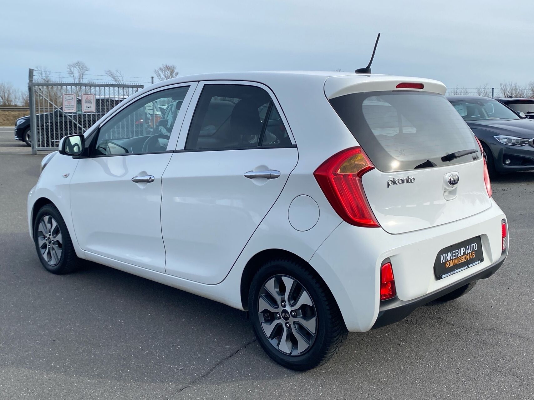 Billede af Kia Picanto 1,0 MPI Attraction Plus 66HK 5d
