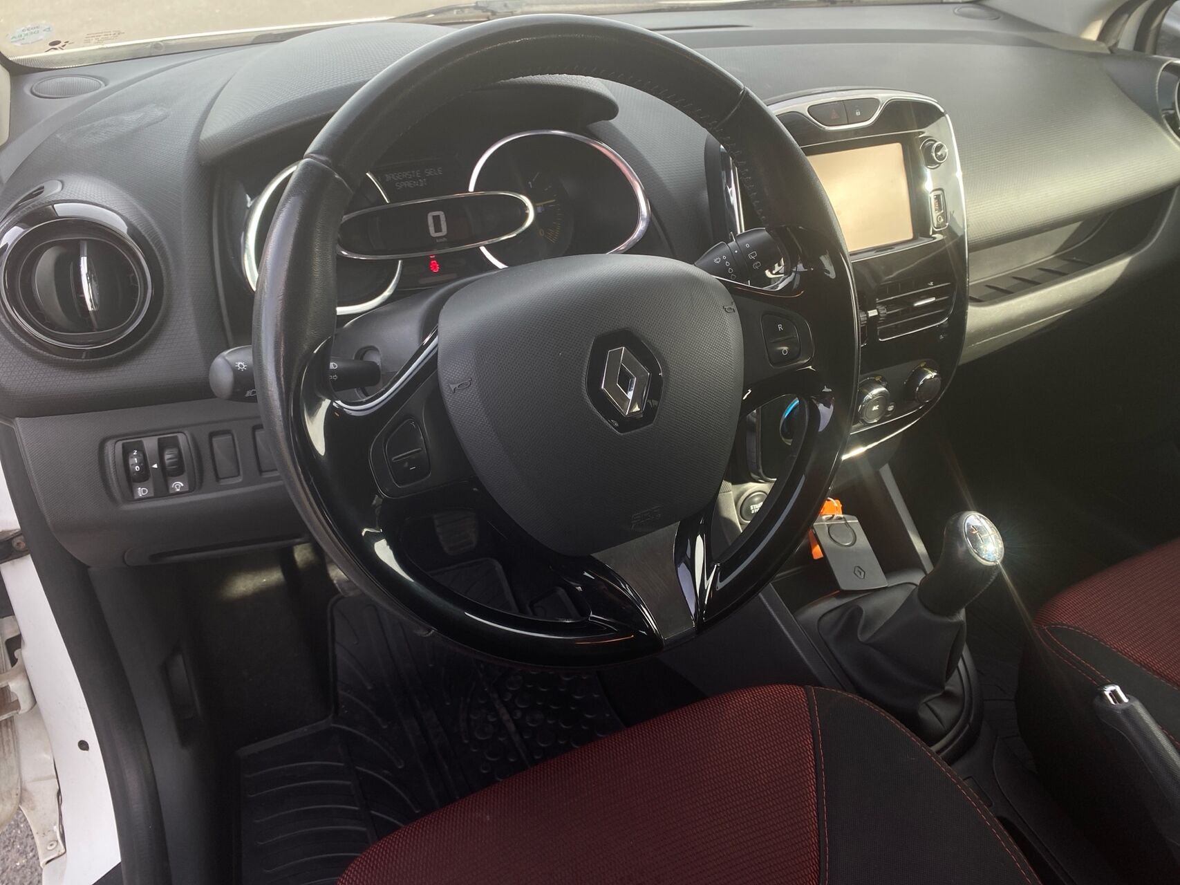 Billede af Renault Clio Sport Tourer 1,5 DCI Expression 75HK Stc