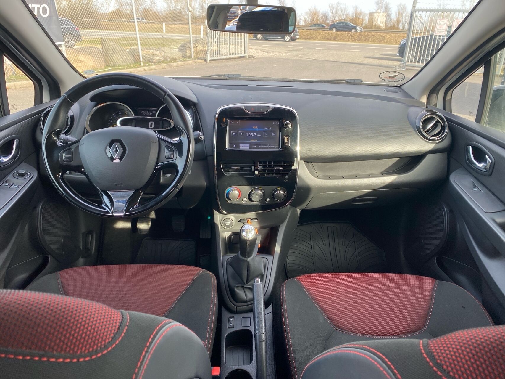 Billede af Renault Clio Sport Tourer 1,5 DCI Expression 75HK Stc