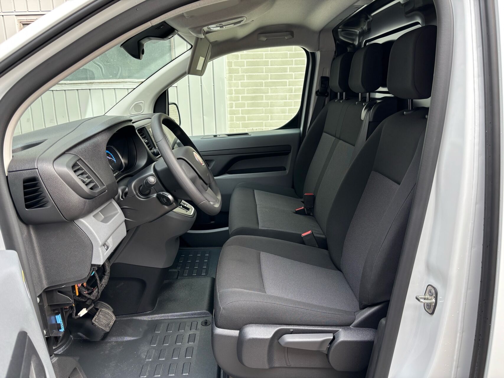 Billede af Fiat E-Scudo L3H1 EL Business 136HK Van Aut.