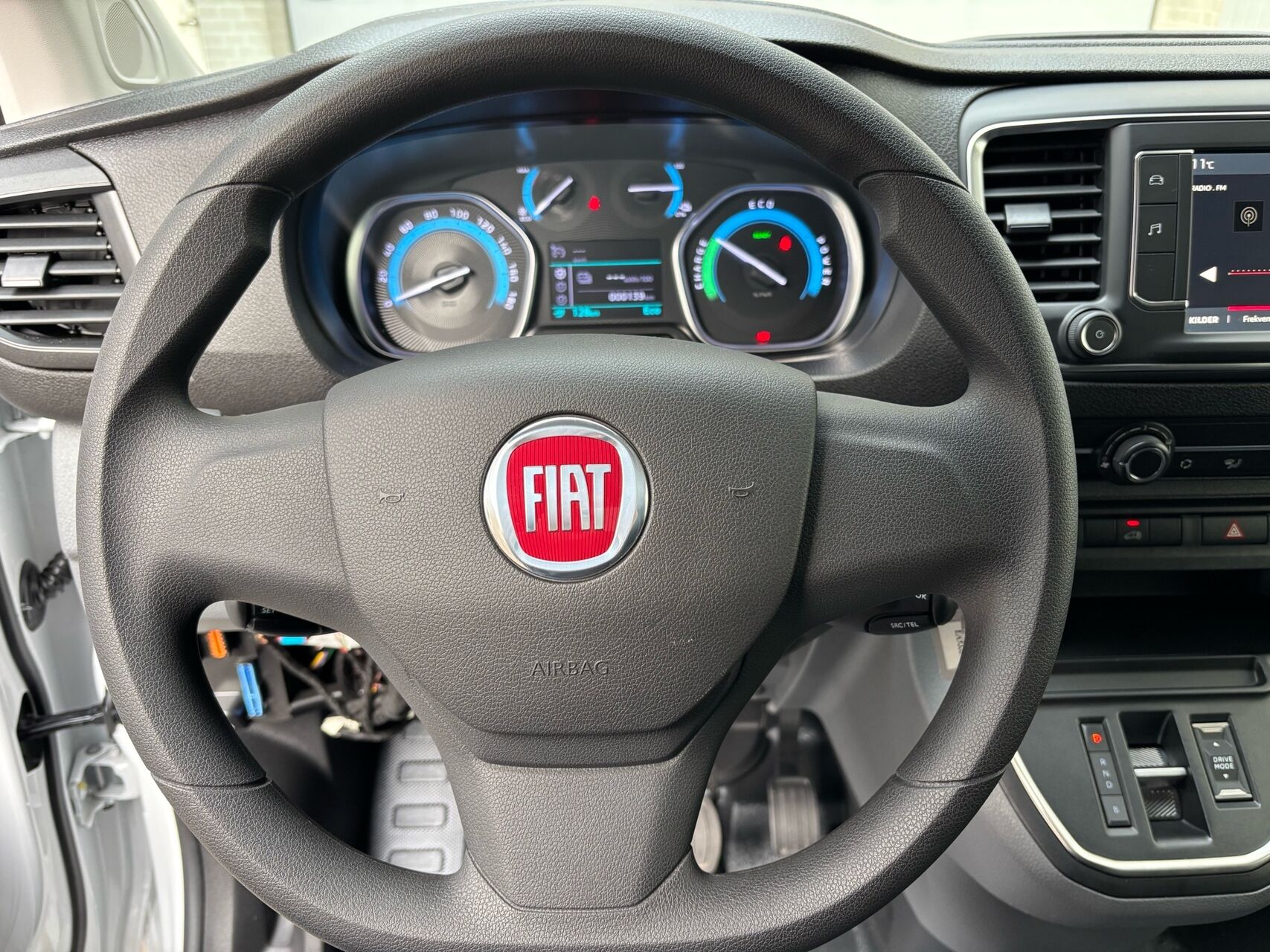 Billede af Fiat E-Scudo L3H1 EL Business 136HK Van Aut.