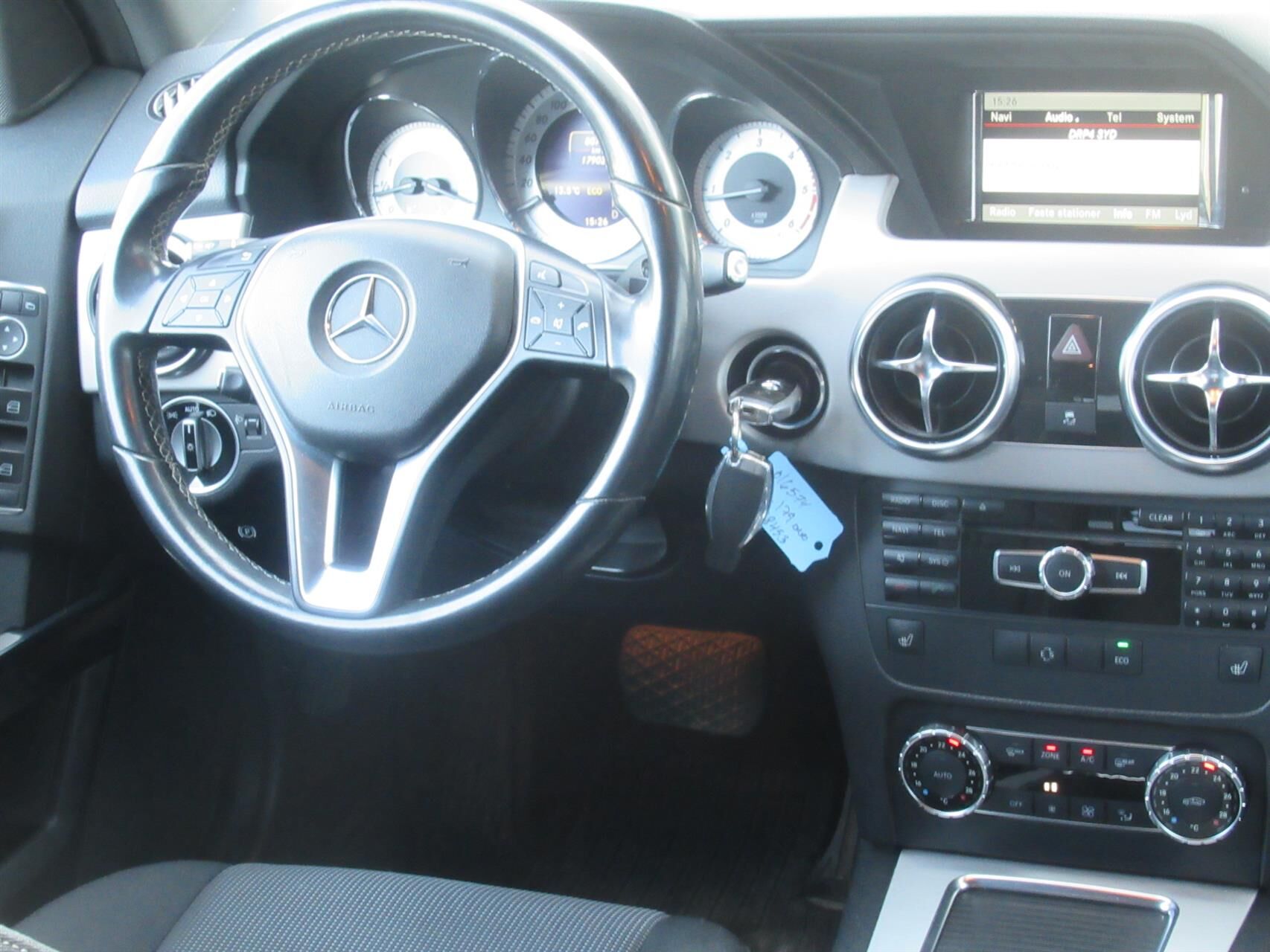 Billede af Mercedes-Benz GLK200 d 2,1 CDI BlueEfficiency 143HK Van Aut.