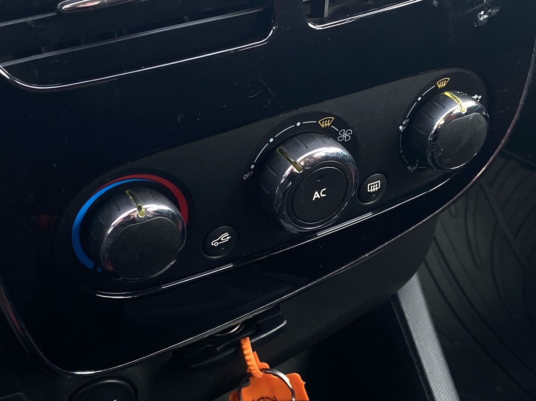 Billede af Renault Clio Sport Tourer 1,5 DCI Expression 75HK Stc