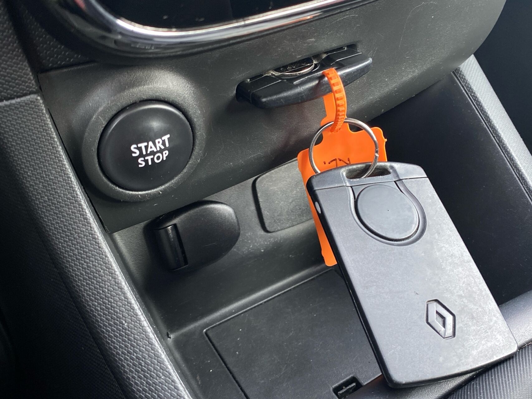 Billede af Renault Clio Sport Tourer 1,5 DCI Expression 75HK Stc