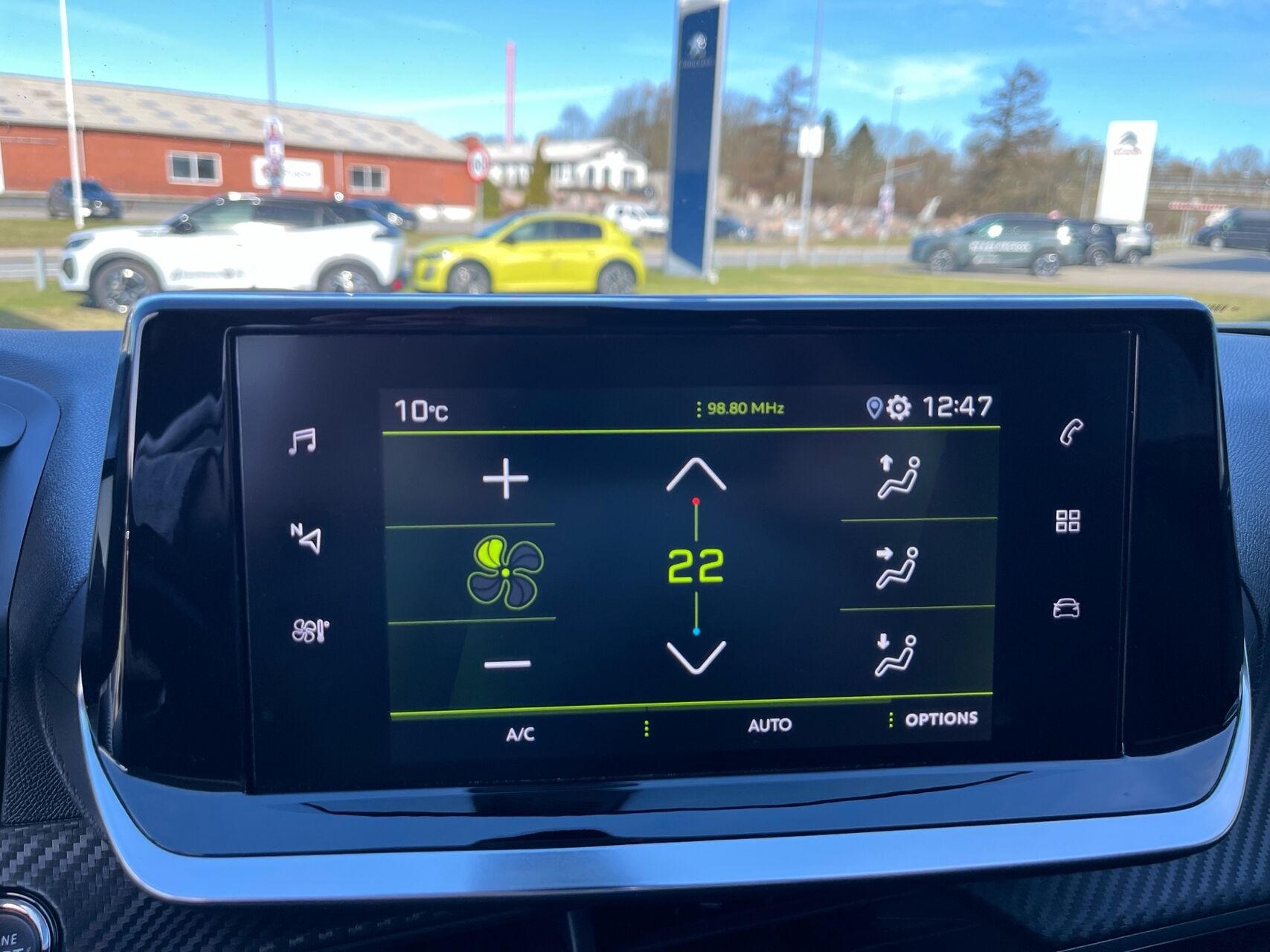 Billede af Peugeot 2008 1,5 BlueHDi Allure Pack EAT8 130HK 5d 8g Aut.