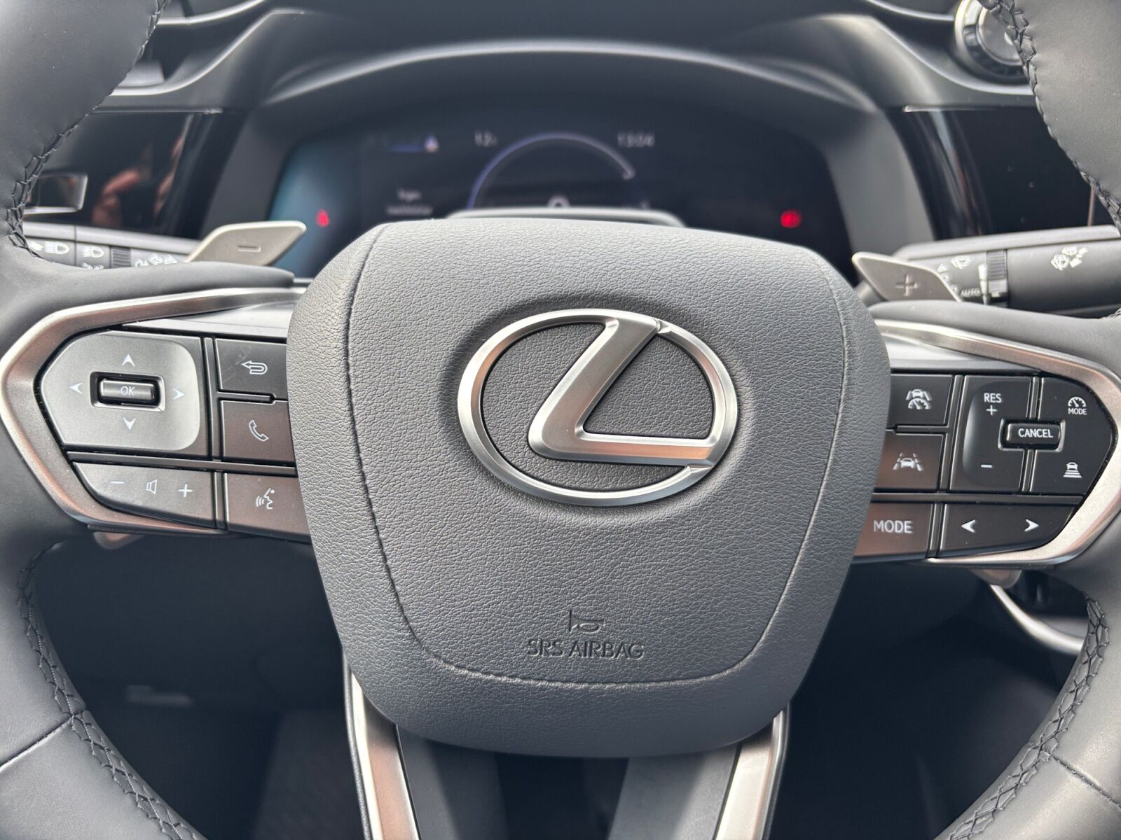 Billede af Lexus RZ 300e EL Executive 204HK 4d Aut.