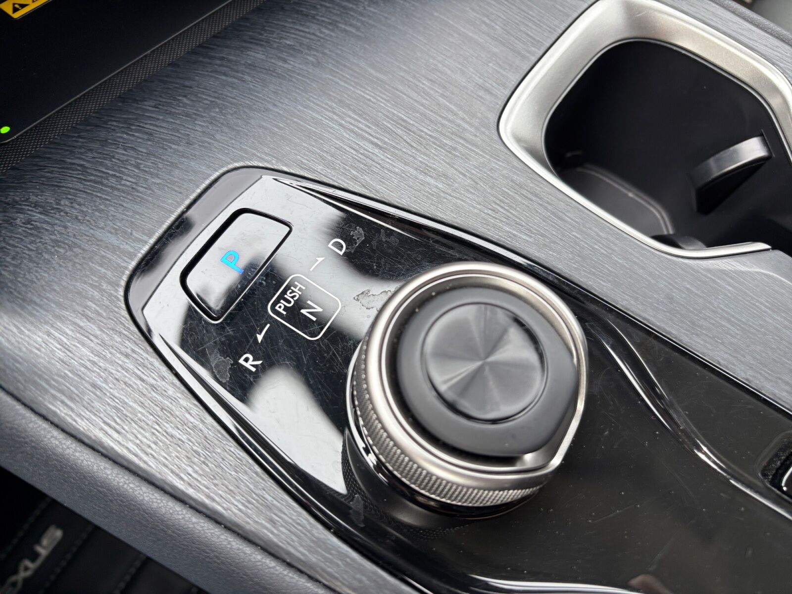 Billede af Lexus RZ 300e EL Executive 204HK 4d Aut.