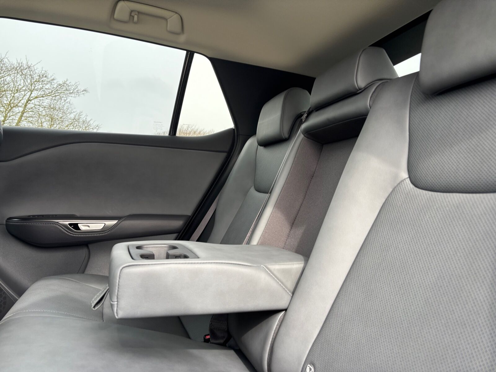 Billede af Lexus RZ 300e EL Executive 204HK 4d Aut.