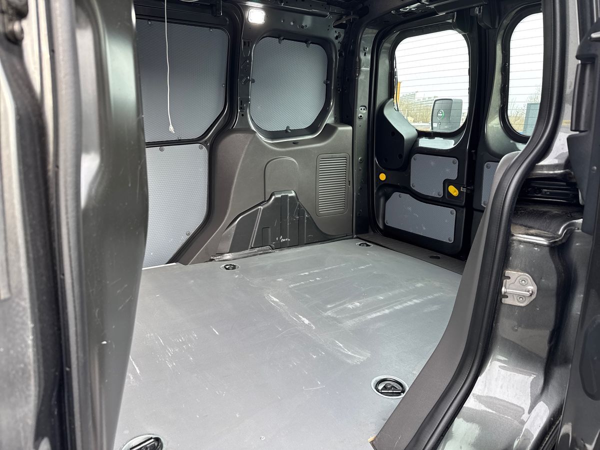 Billede af Ford Transit Connect Kort 1,5 EcoBlue Trend 120HK Van 8g Aut.