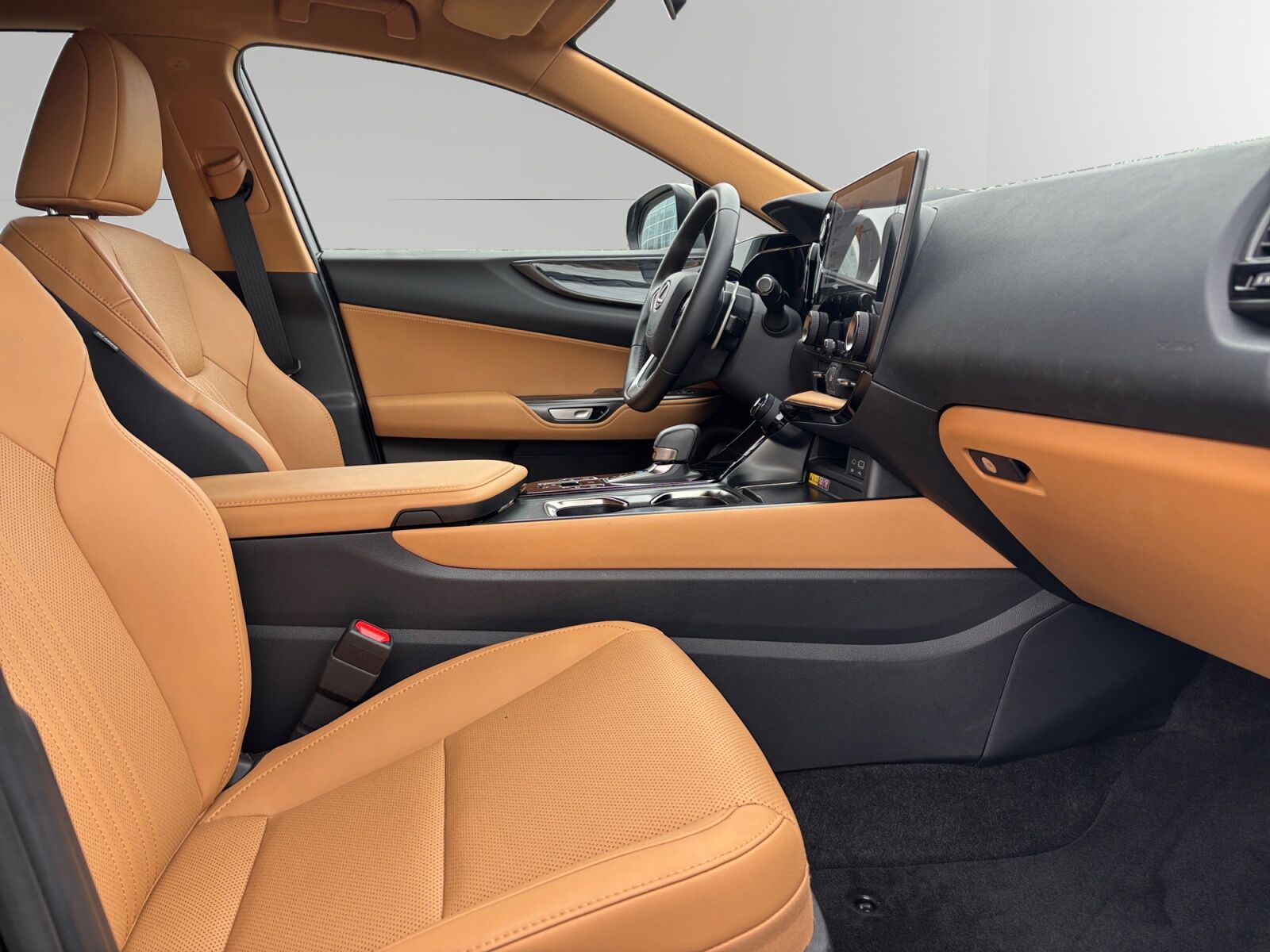 Billede af Lexus NX 450h+ 2,5 Plugin-hybrid Business Plus 4WD 309HK 5d Trinl. Gear