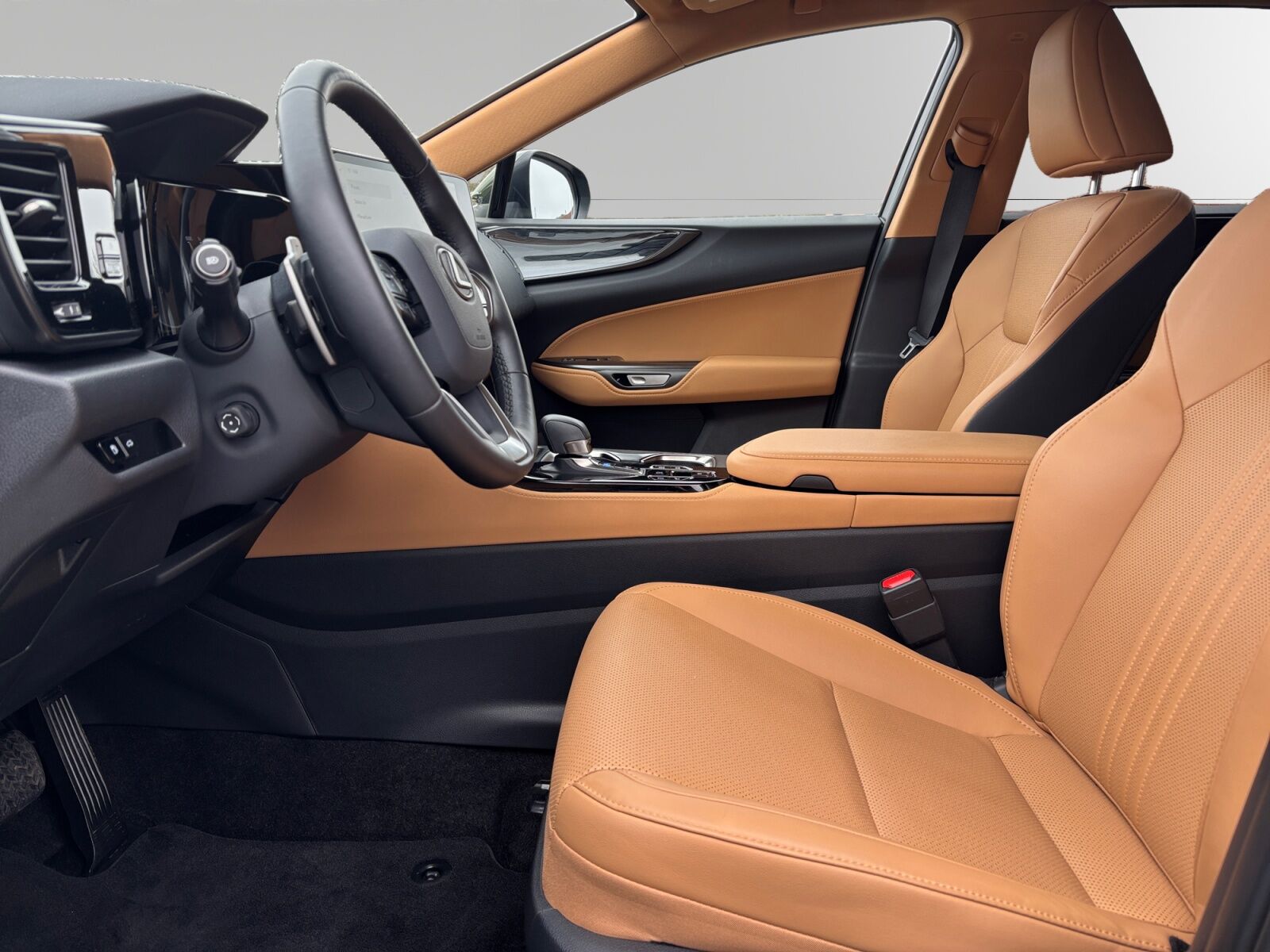 Billede af Lexus NX 450h+ 2,5 Plugin-hybrid Business Plus 4WD 309HK 5d Trinl. Gear