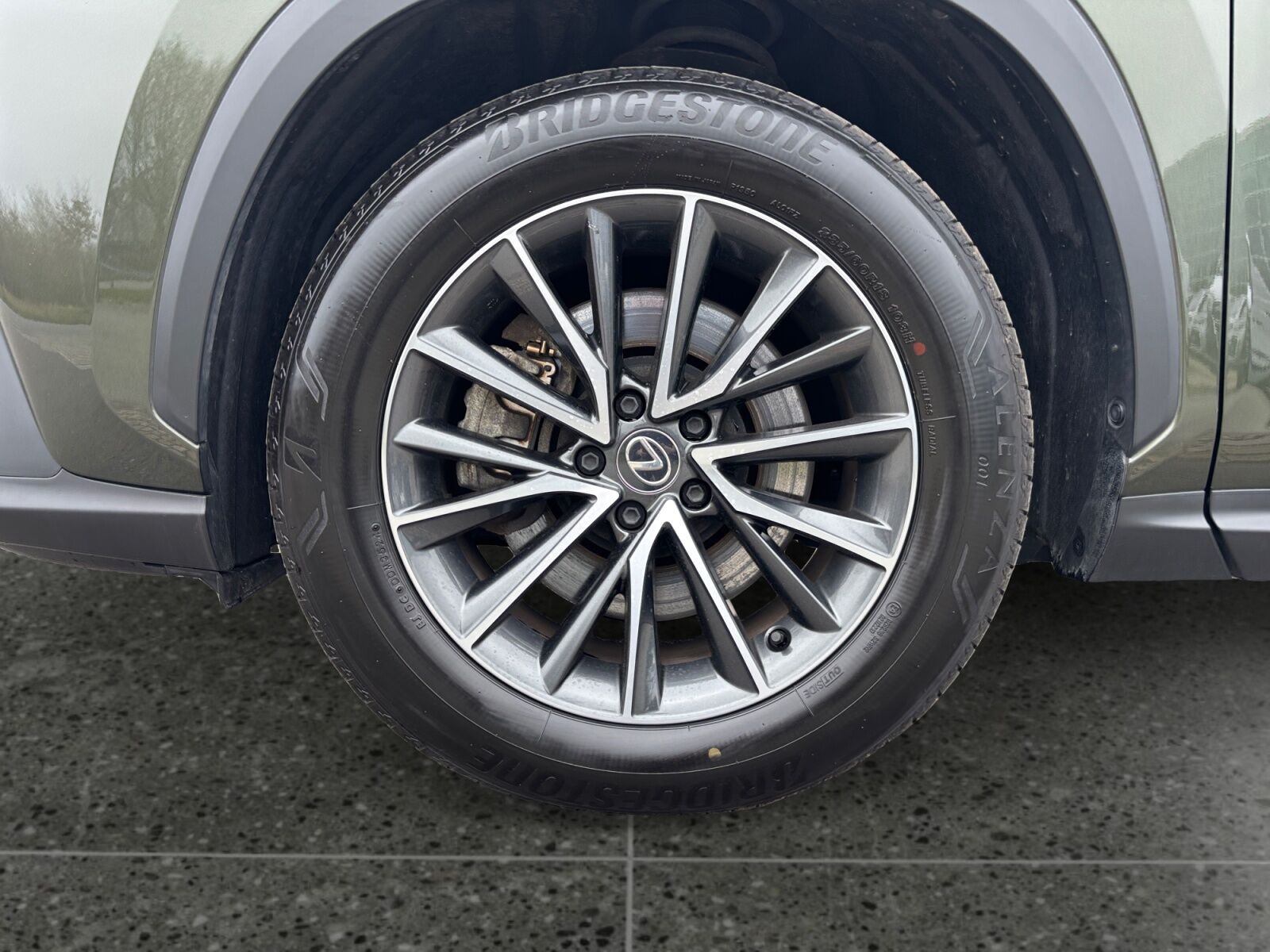 Billede af Lexus NX 450h+ 2,5 Plugin-hybrid Business Plus 4WD 309HK 5d Trinl. Gear