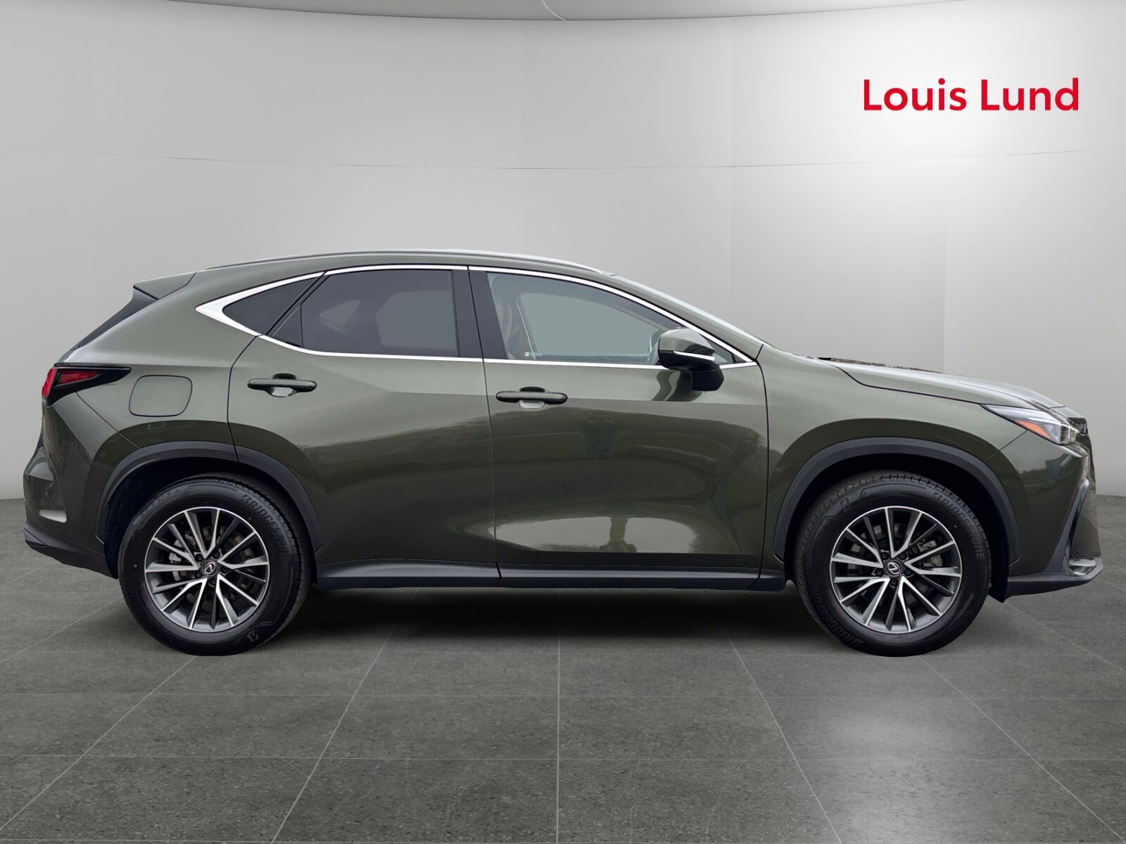 Billede af Lexus NX 450h+ 2,5 Plugin-hybrid Business Plus 4WD 309HK 5d Trinl. Gear