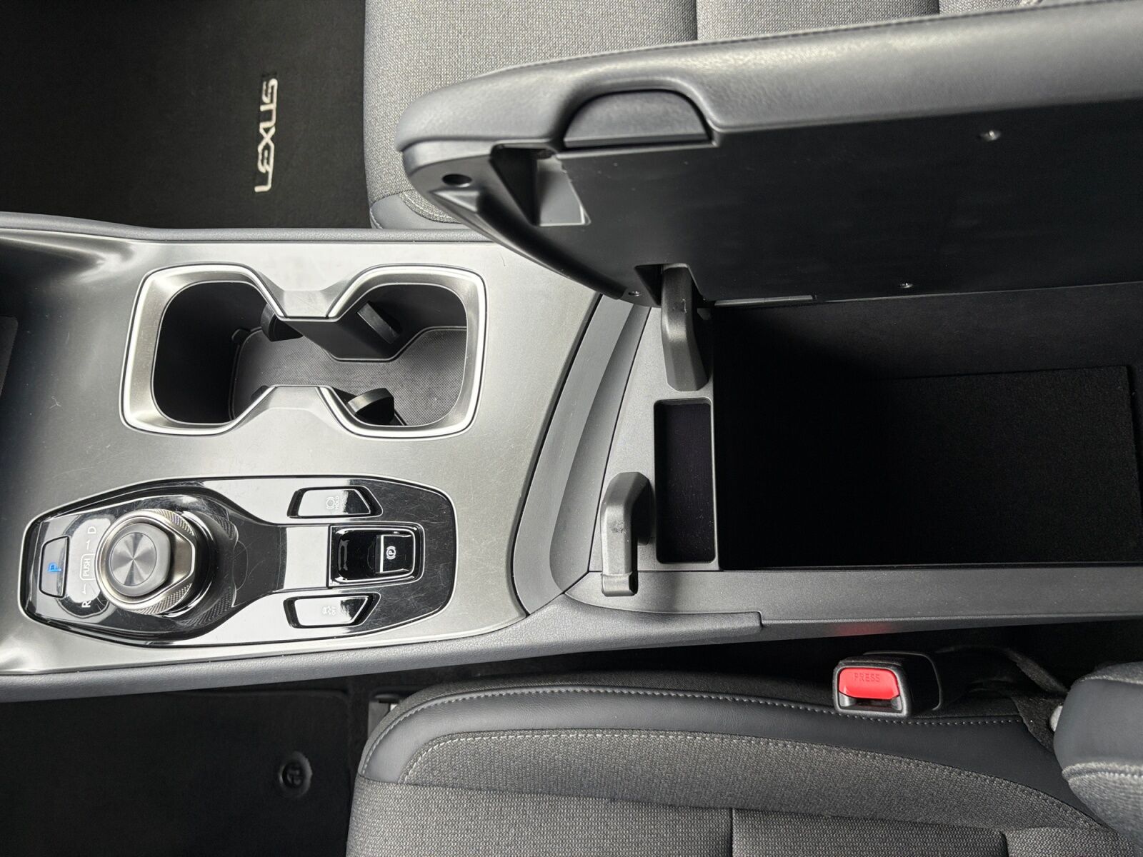 Billede af Lexus RZ 450e EL Comfort Direct4 313HK 4d Aut.