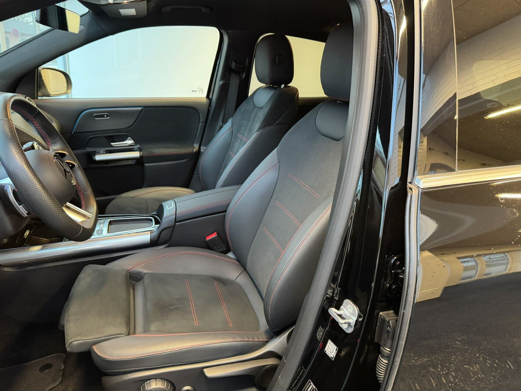 Billede af Mercedes-Benz EQA 250+ EL AMG Edition 190HK 5d Aut.