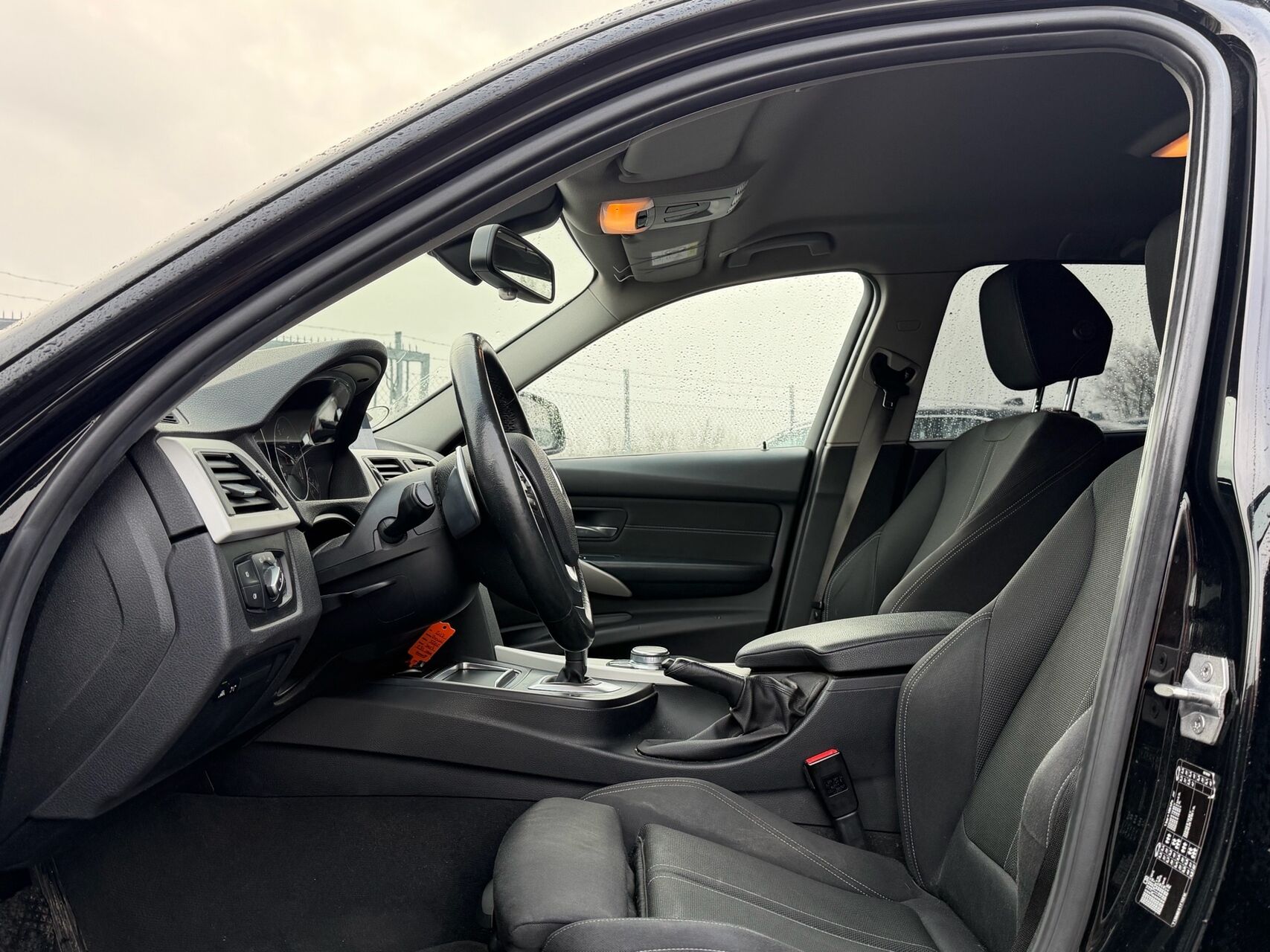 Billede af BMW 320d Touring 2,0 D Steptronic 190HK Stc 8g Aut.