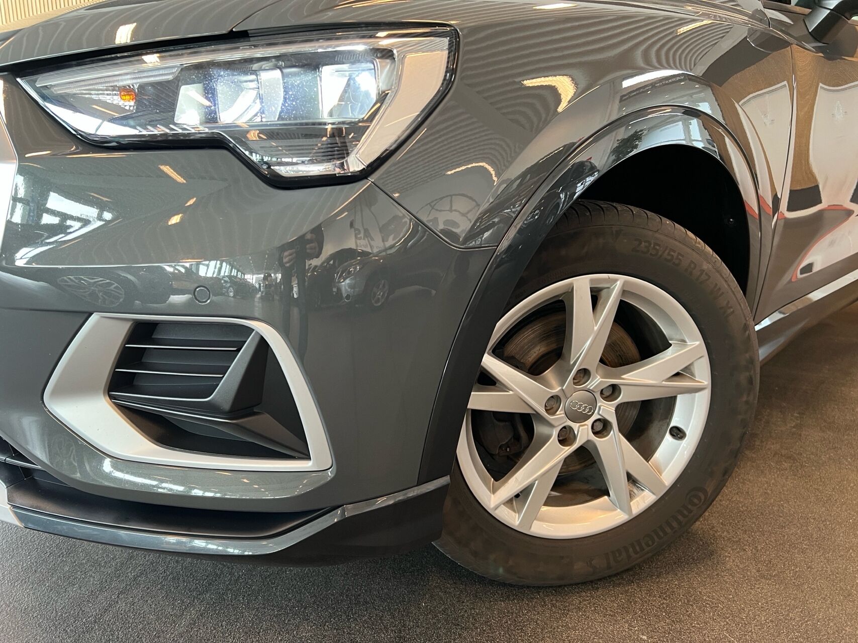 Billede af Audi Q3 1,5 35 TFSI  Mild hybrid Advanced Prestige S Tronic 150HK 5d 7g Aut.