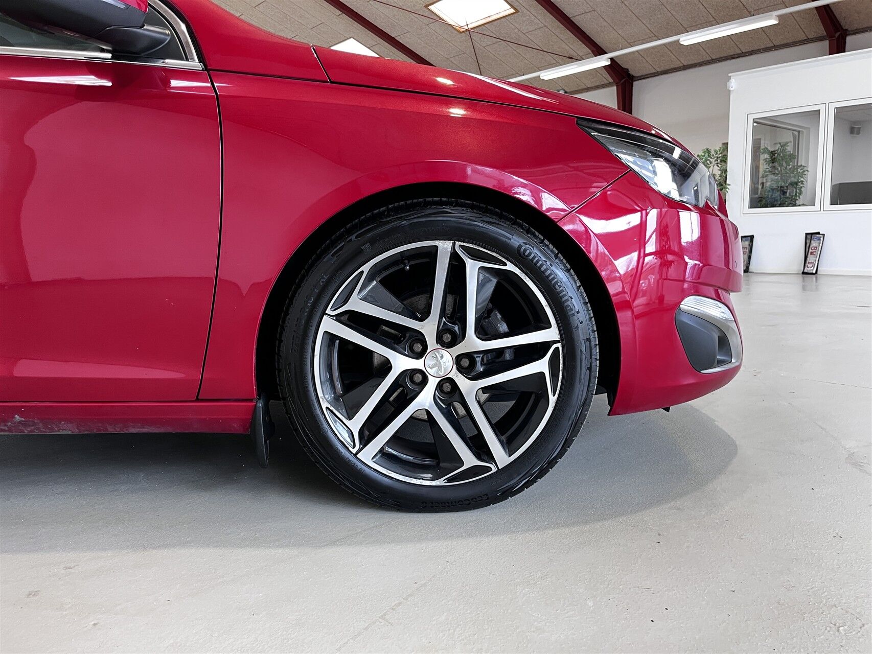 Billede af Peugeot 308 SW 1,6 BlueHDi Allure EAT6 120HK Stc 6g Aut.