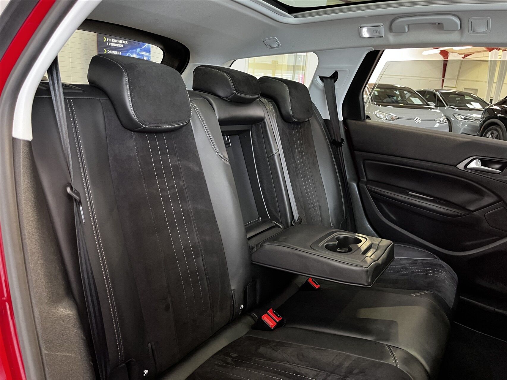 Billede af Peugeot 308 SW 1,6 BlueHDi Allure EAT6 120HK Stc 6g Aut.