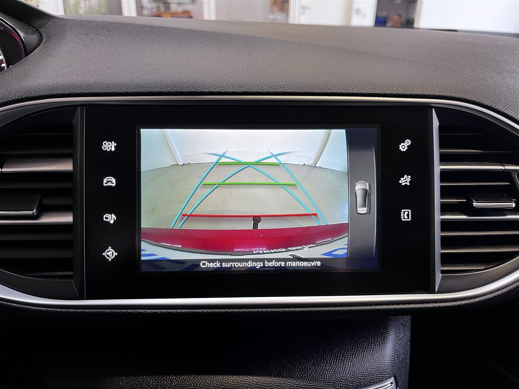 Billede af Peugeot 308 SW 1,6 BlueHDi Allure EAT6 120HK Stc 6g Aut.