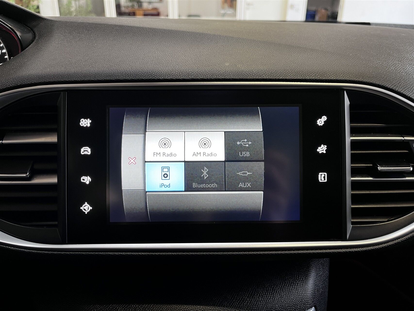 Billede af Peugeot 308 SW 1,6 BlueHDi Allure EAT6 120HK Stc 6g Aut.