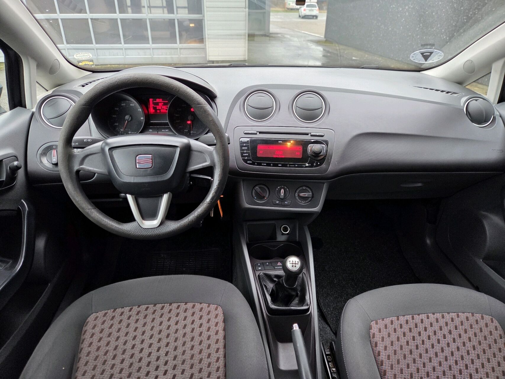 Billede af Seat Ibiza 1,4 16V Reference 85HK 5d