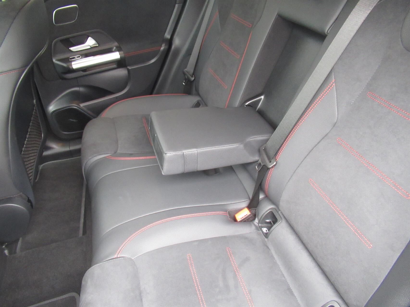 Billede af Mercedes-Benz EQA 250+ EL AMG Premium 190HK 5d Aut.