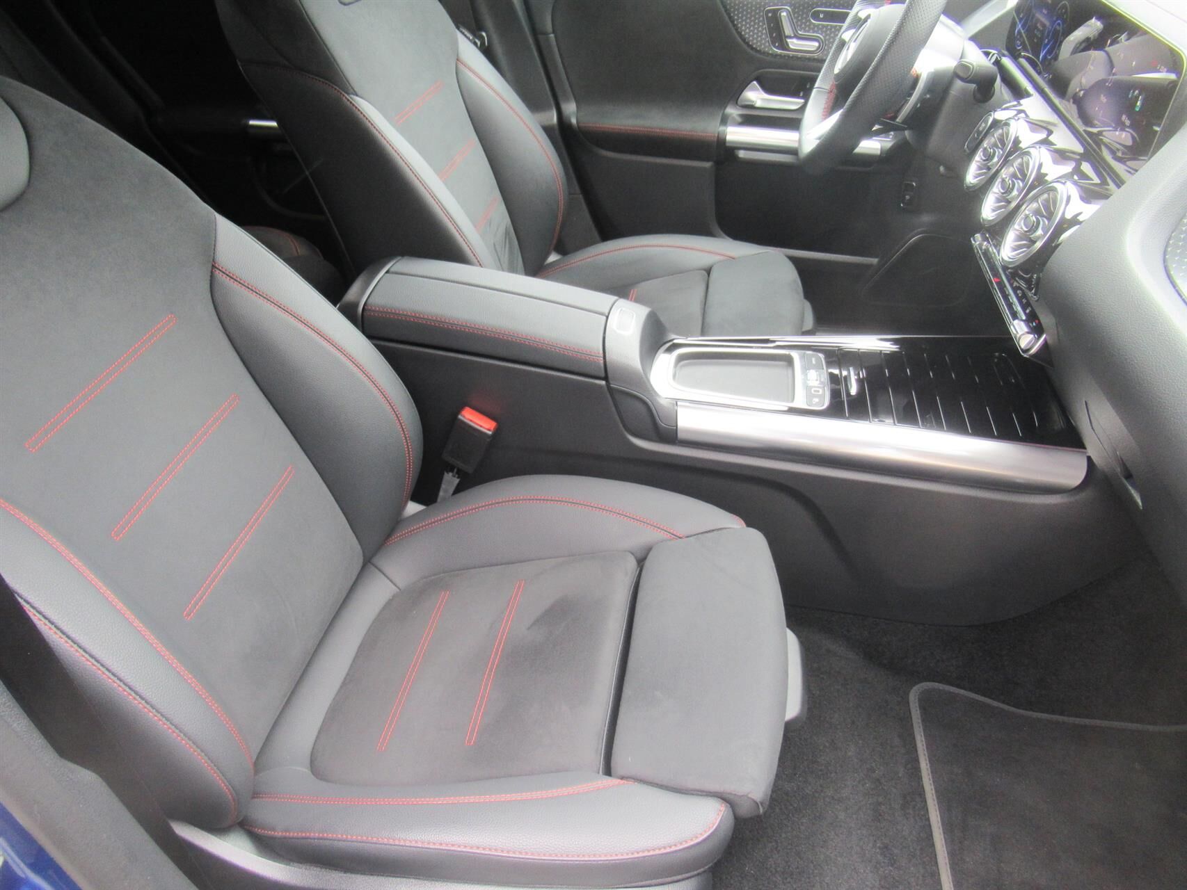 Billede af Mercedes-Benz EQA 250+ EL AMG Premium 190HK 5d Aut.