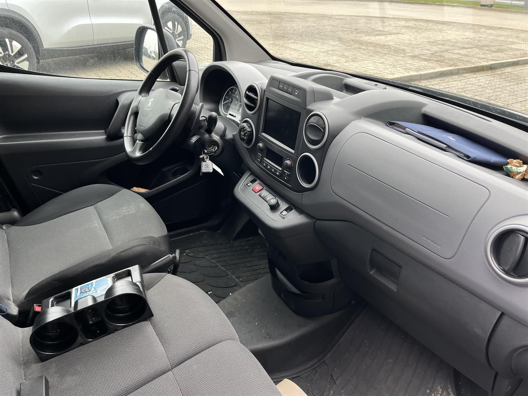 Billede af Peugeot Partner L1 Flexpack 1,6 BlueHDi Premium Pro ESG 100HK Van Aut.