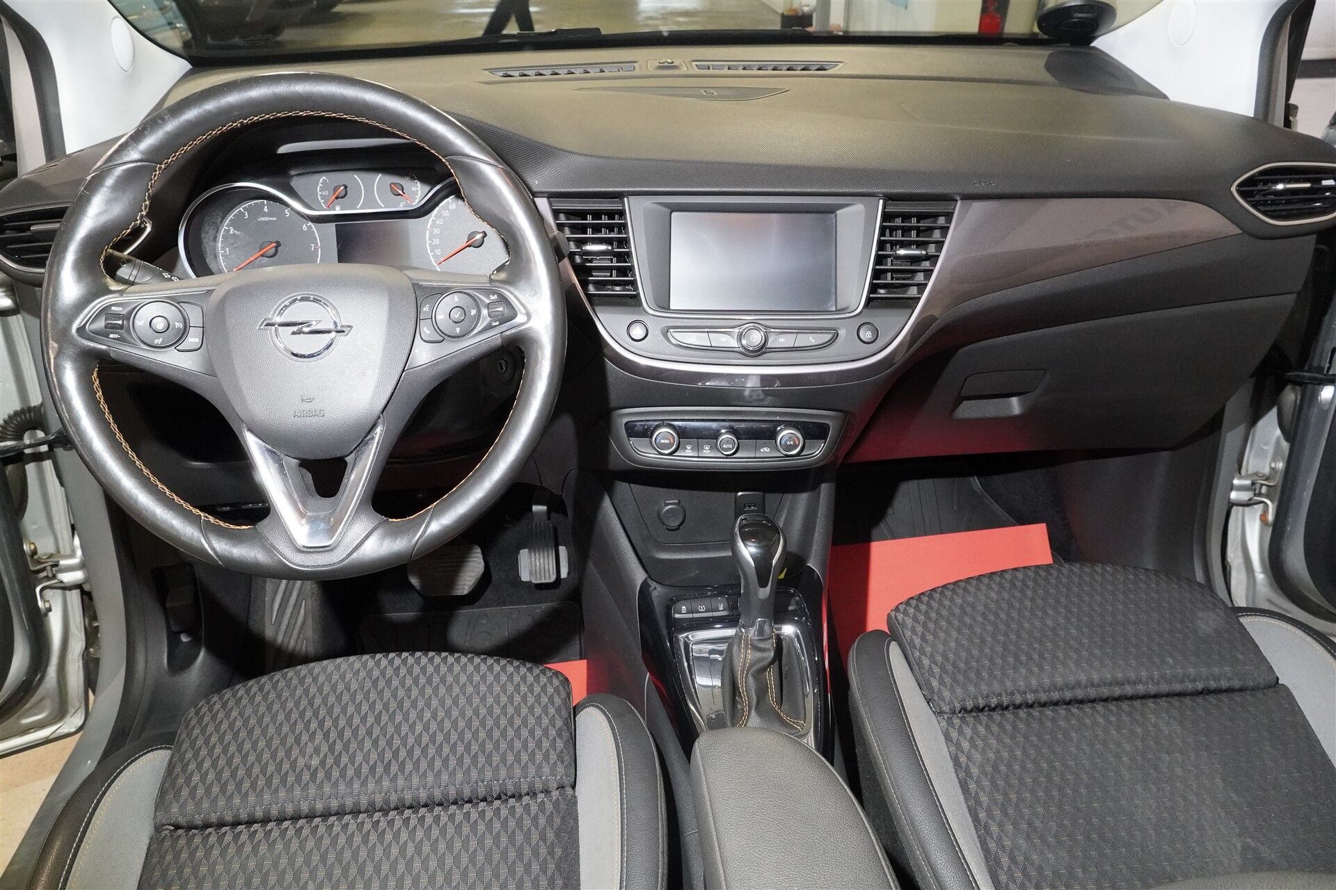 Billede af Opel Crossland X 1,2 T Innovation Start/Stop 110HK 5d 6g Aut.