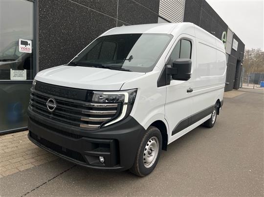 Nissan Interstar L2H2 EL N-Connecta 141HK Van Aut.