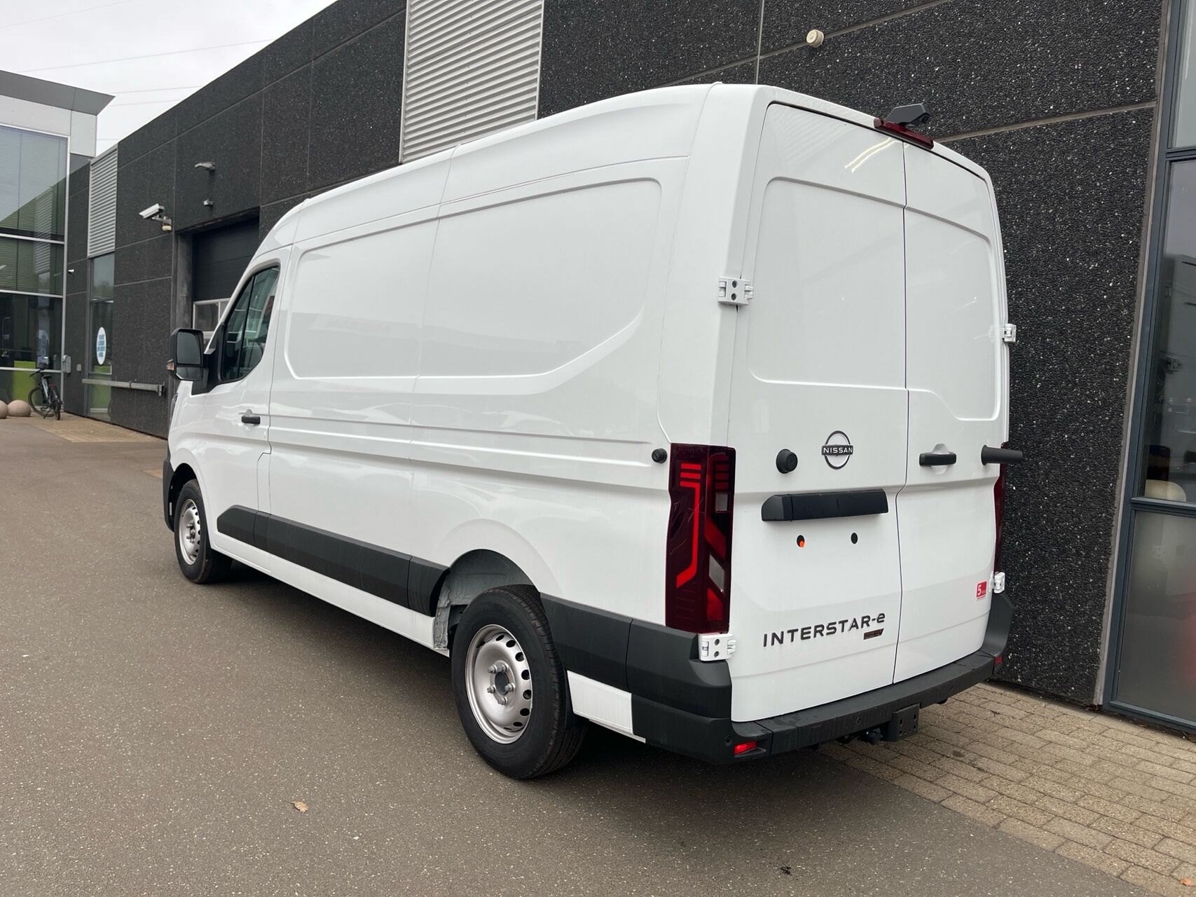 Billede af Nissan Interstar L2H2 EL N-Connecta 141HK Van Aut.