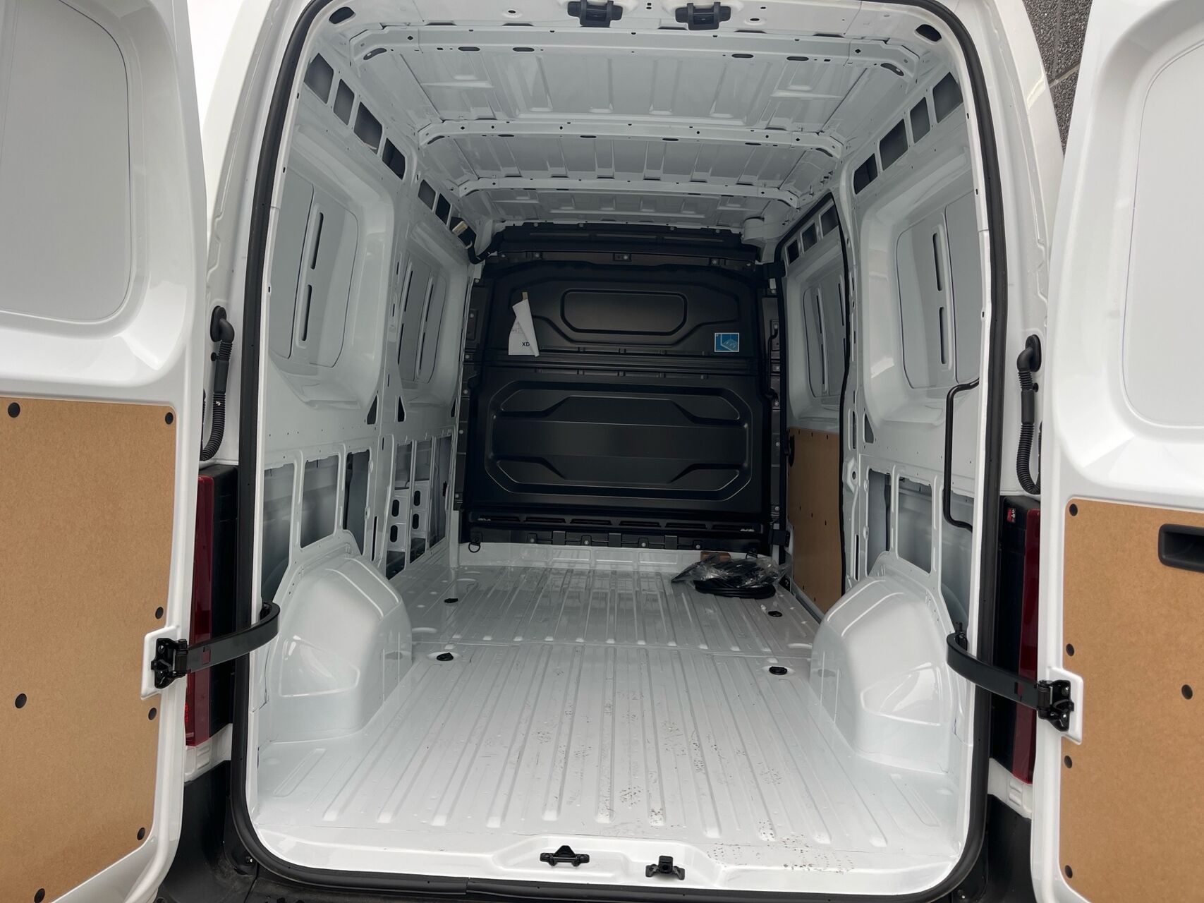 Billede af Nissan Interstar L2H2 EL N-Connecta 141HK Van Aut.