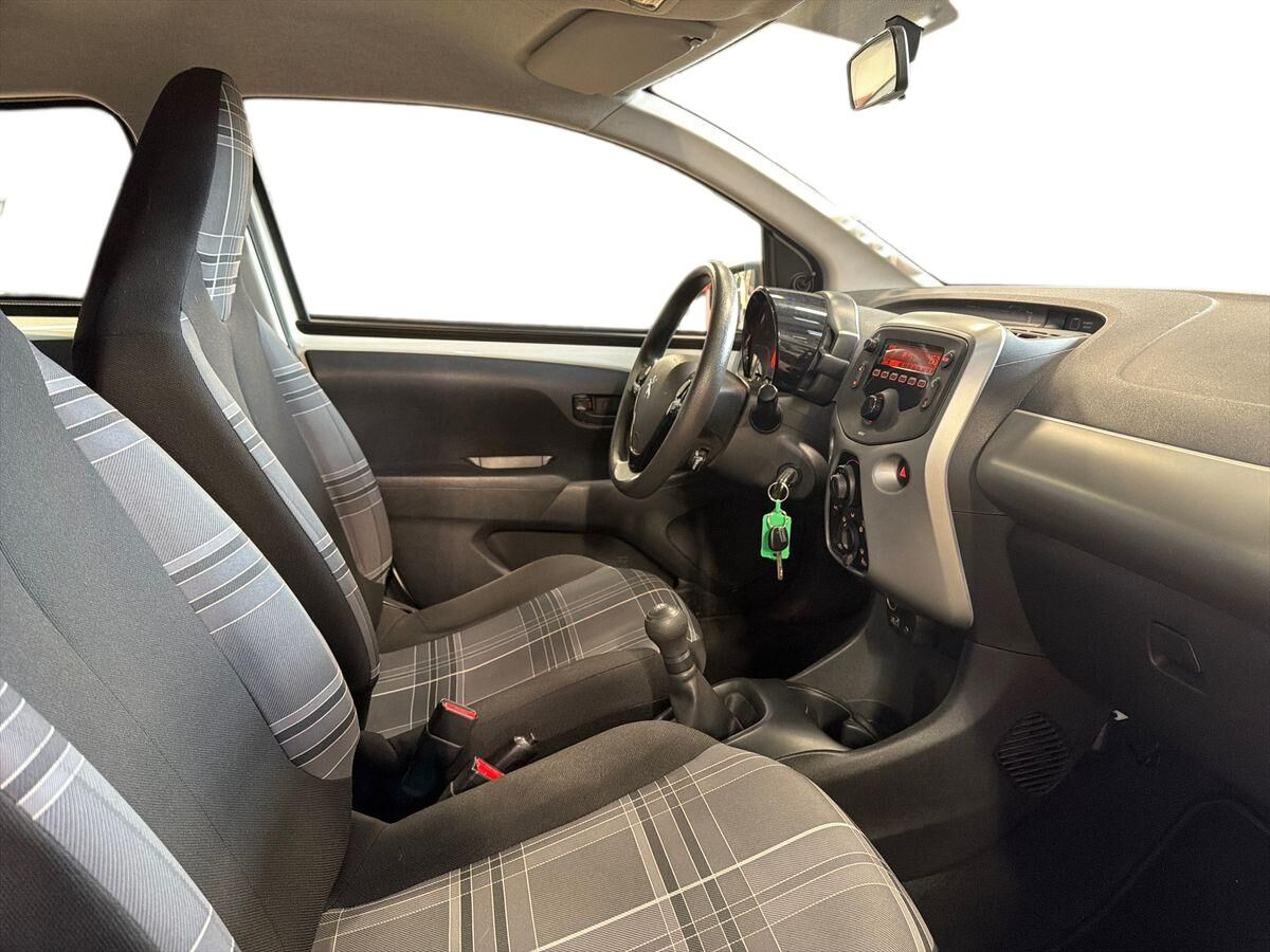 Billede af Peugeot 108 1,0 e-Vti Active 69HK 5d