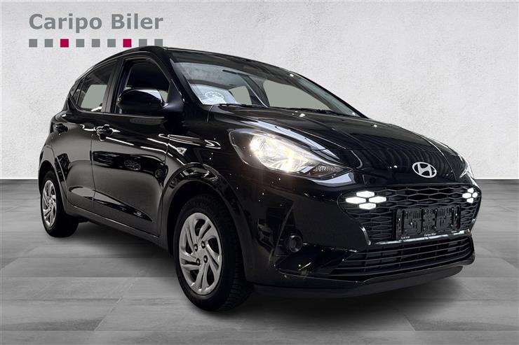 Hyundai i10 1,0 Essential 67HK 5d